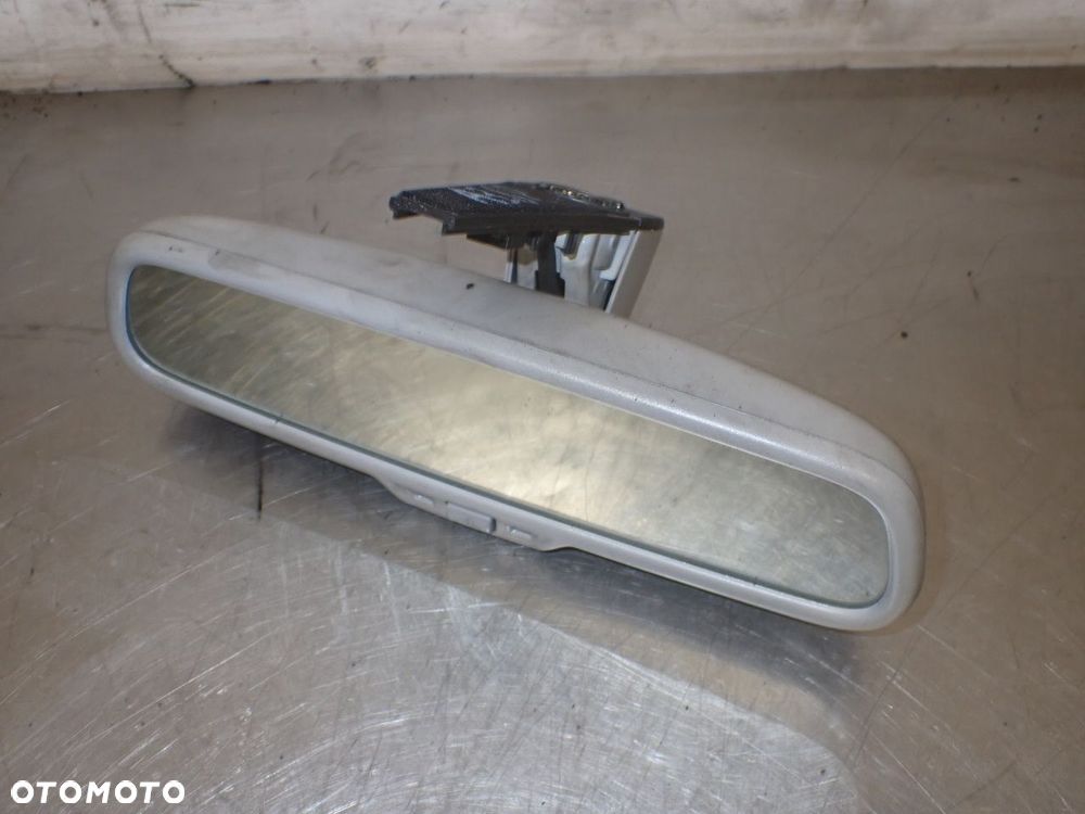 LUSTERKO WEWNĘTRZNE AUDI A3 8P 2.0TDI - 1