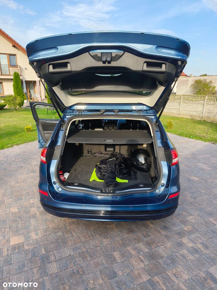 Ford Mondeo - 9