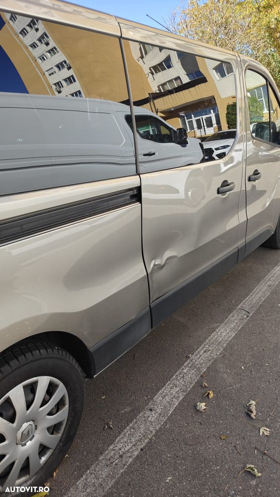 Renault Trafic Combi L2H1 7+1 Expression Plus - 5