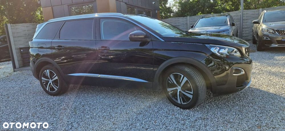 Peugeot 5008 - 11