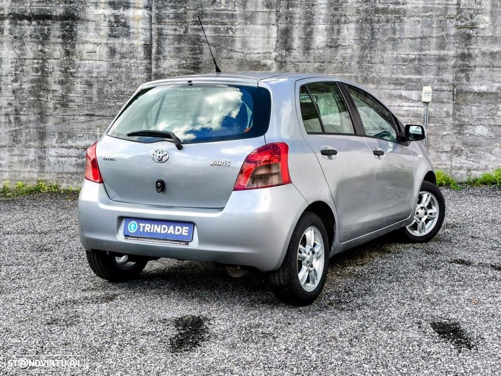 Toyota Yaris 1.0 VVT-i - 19