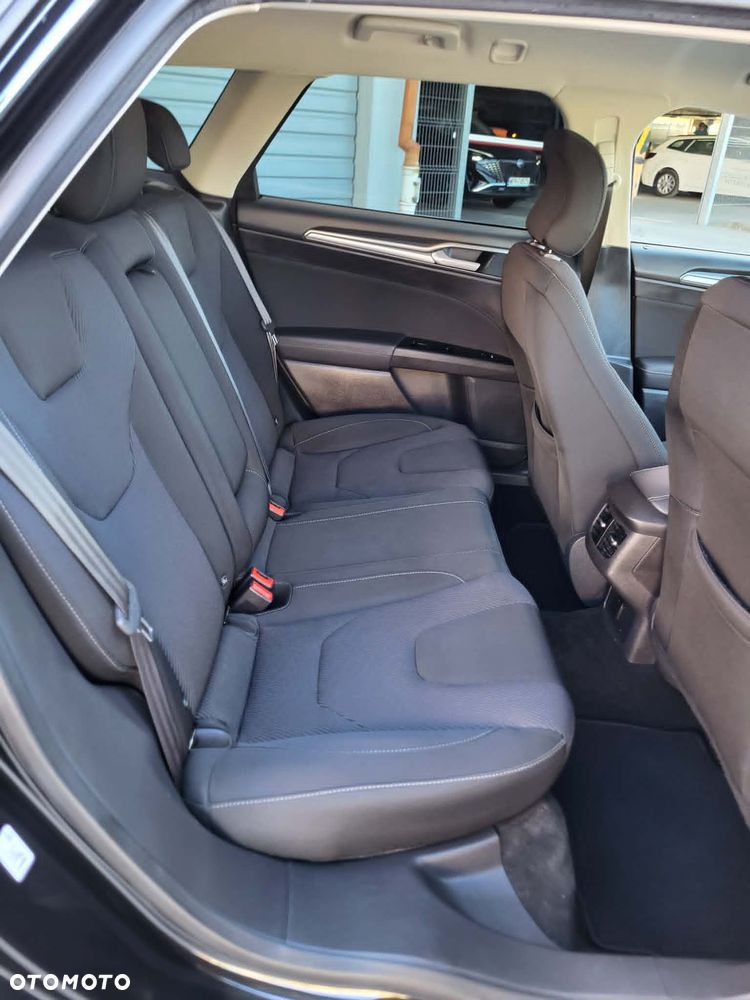 Ford Mondeo 2.0 TDCi STart-Stopp PowerShift-Aut Titanium - 11