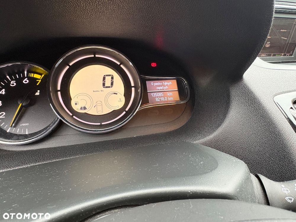 Renault Megane ENERGY TCe 115 Start & Stop Bose Edition - 6