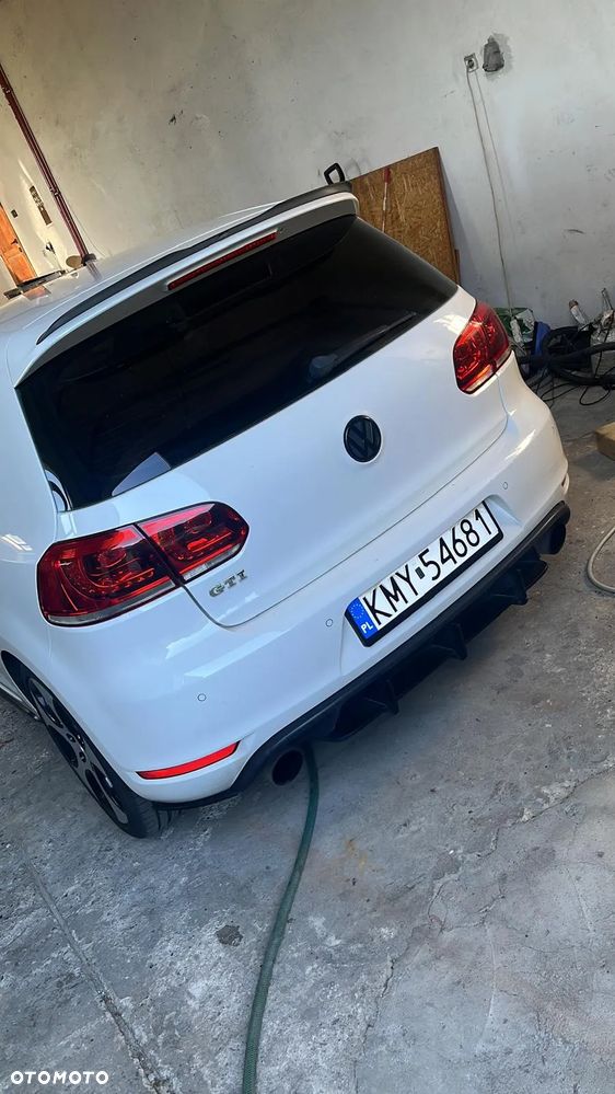 Volkswagen Golf VI 2.0 TSI GTI - 6