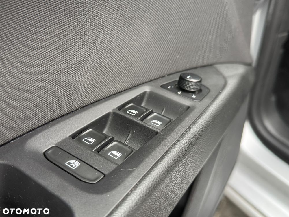 Seat Leon 2.0 TDI DPF Style - 22