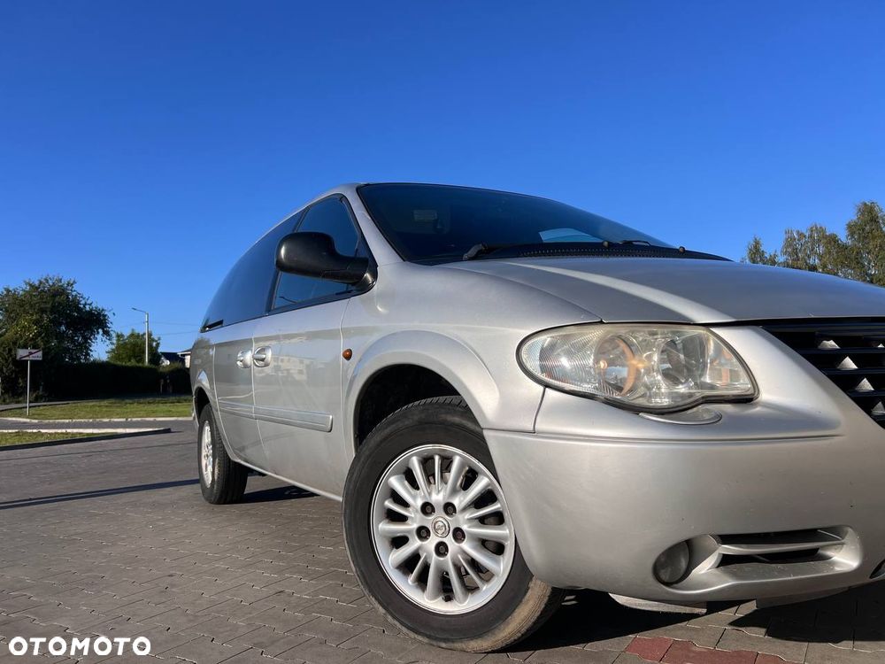 Chrysler Grand Voyager 2004 photo 4