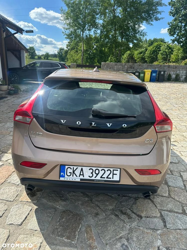 Volvo V40 D3 Summum - 3