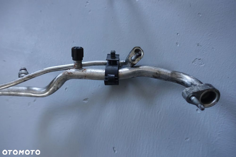 PRZEWÓD KLIMATYZACJI AUDI A3 S3 8V 15r.  5Q0820741C - 2