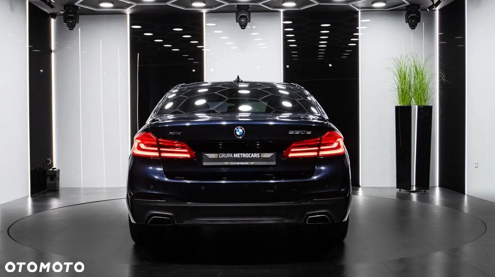 BMW Seria 5 530e xDrive M Sport sport - 6