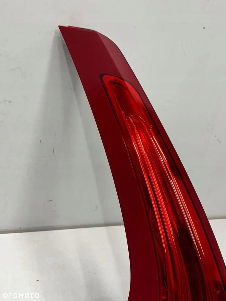Volvo XC60 I Lift lampa lewa tył tylna 31323034 - 4