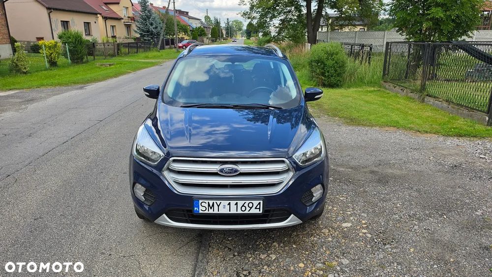 Ford Kuga 1.5 EcoBoost 2x4 Trend - 2