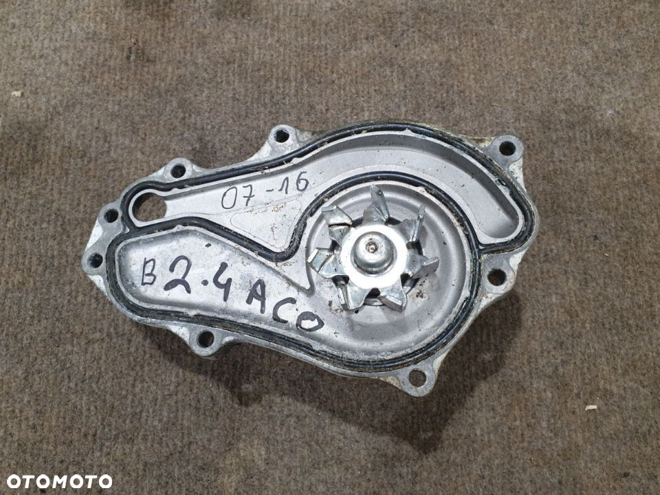 Pompa Wody HONDA ACCORD 2.4i 07 16 rok - 2
