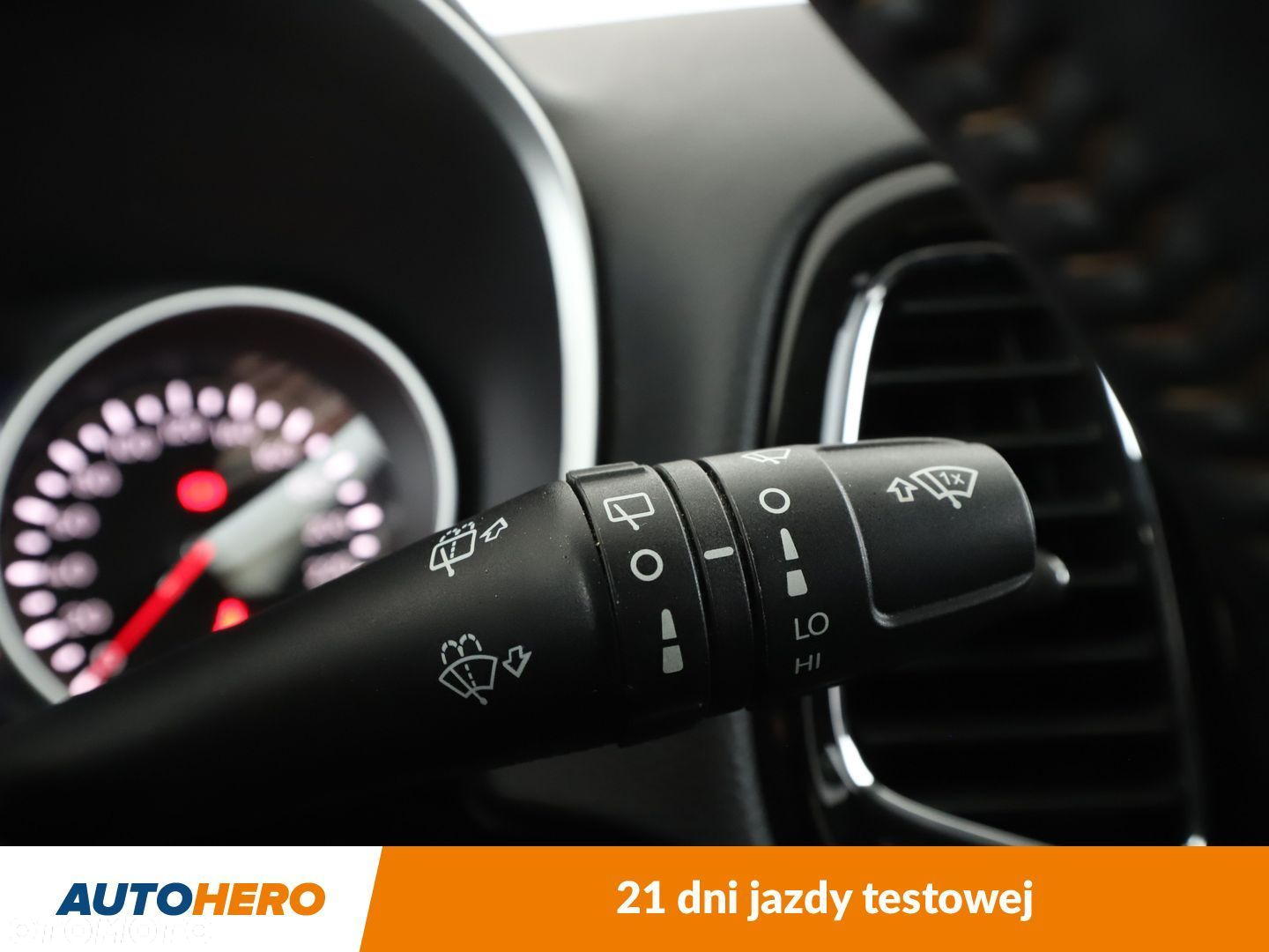Jeep Compass 1.4 TMair Limited FWD S&S - 30