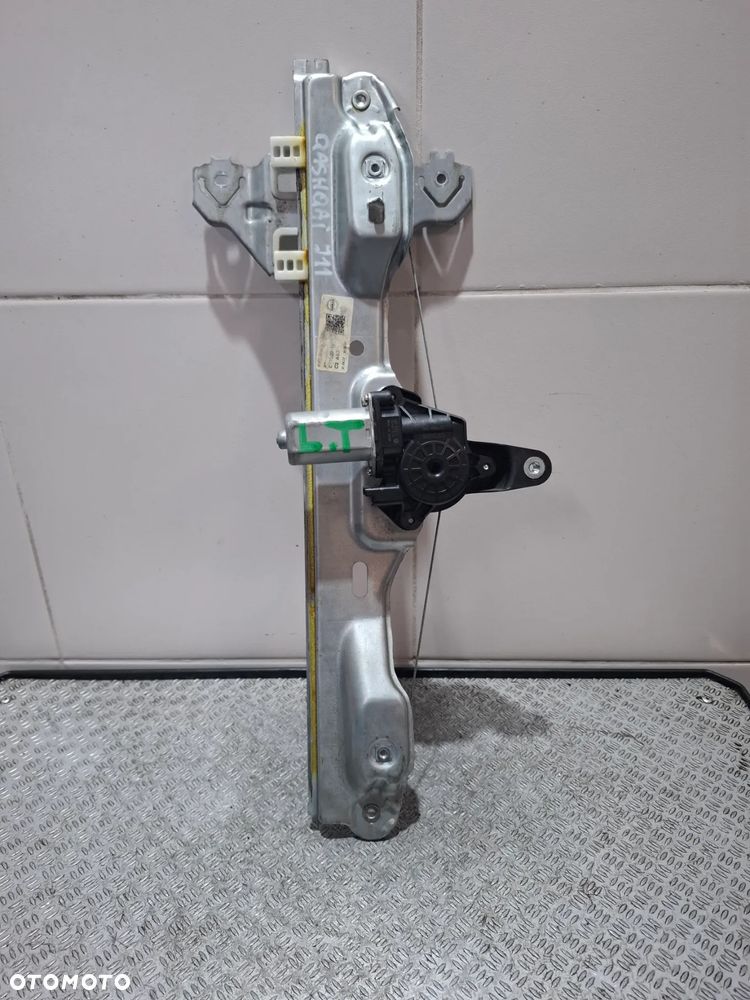 Podnośnik mechanizm szyby lewy tył Nissan Qashqai II J11 Lift 2017 rok - 1