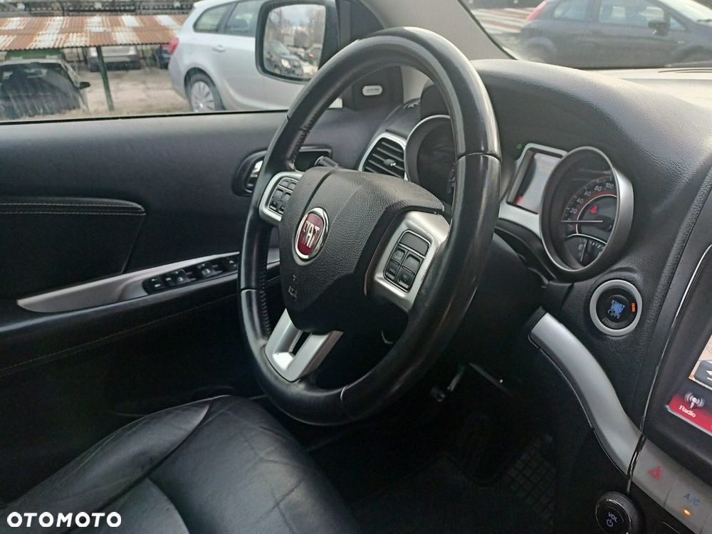 Fiat Freemont 2.0 Multijet 16V DPF Automatik Allrad Black Code - 34