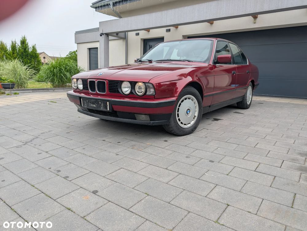 BMW Seria 5 520i - 1
