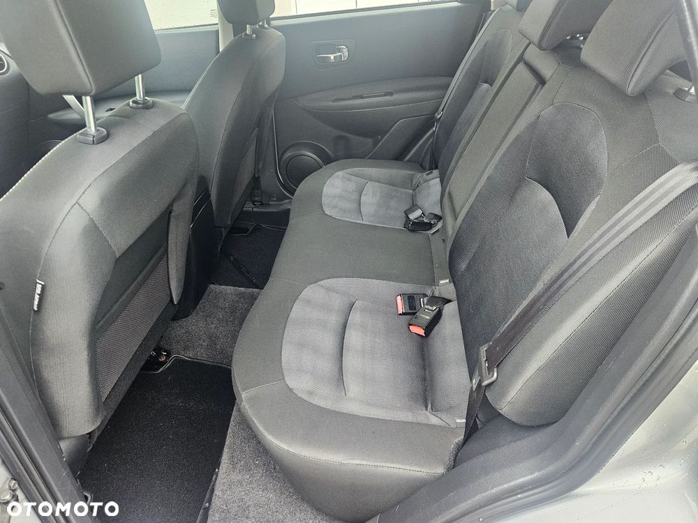 Nissan Qashqai 2.0 dCi DPF acenta - 14