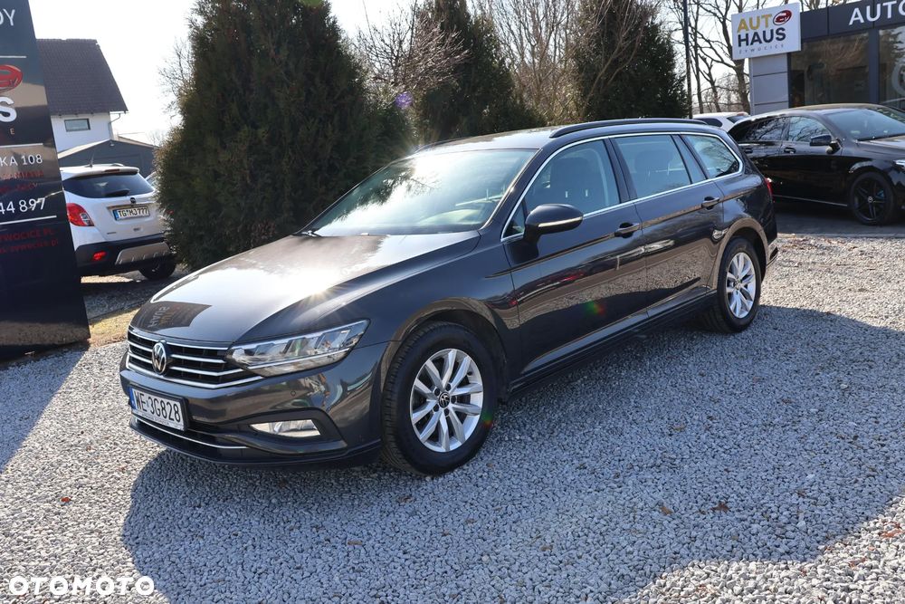 Volkswagen Passat Variant 2.0 TDI EVO Elegance DSG - 2