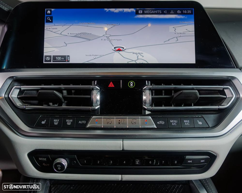 BMW M4 Competition - 25