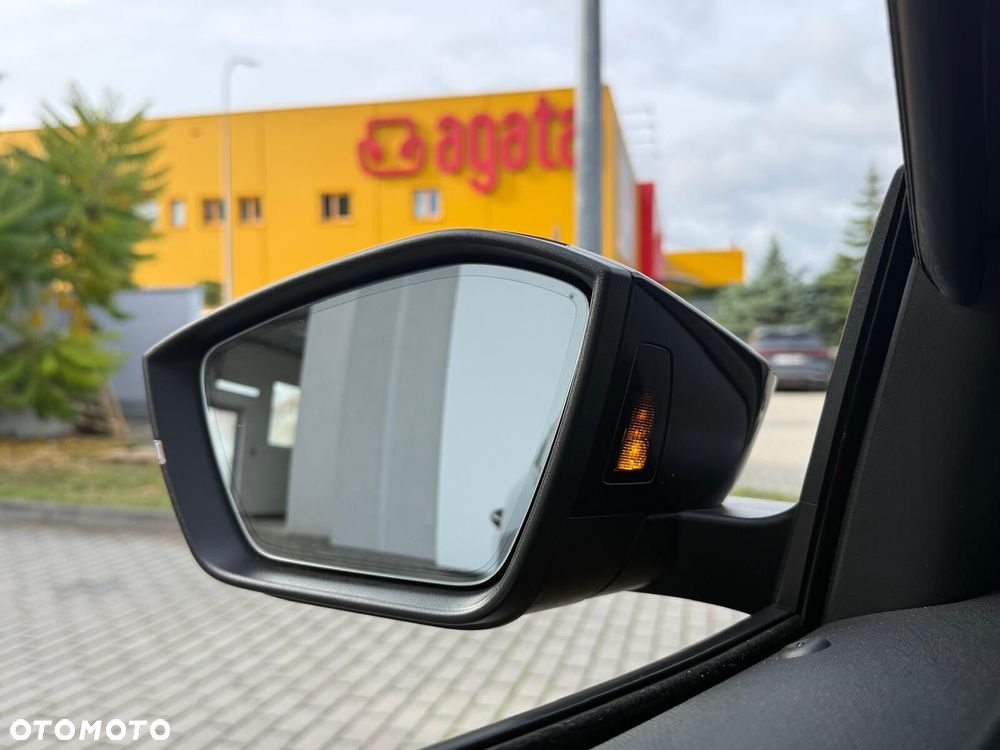 Skoda Octavia 2.0 TDI Sportline DSG - 22