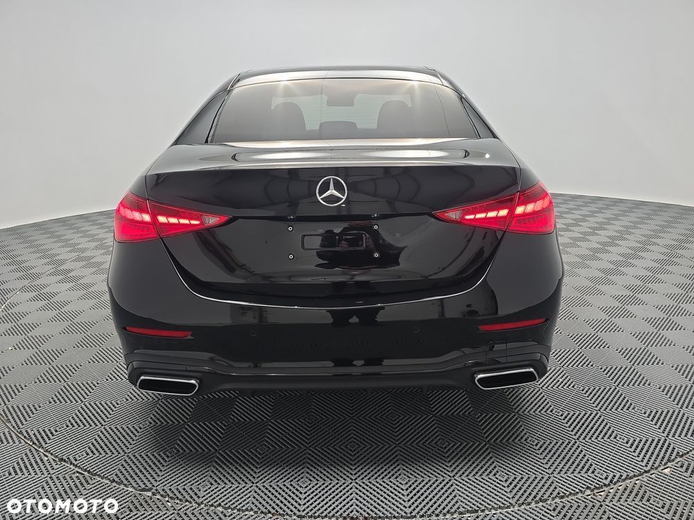 Mercedes-Benz Klasa C 180 mHEV AMG - 7