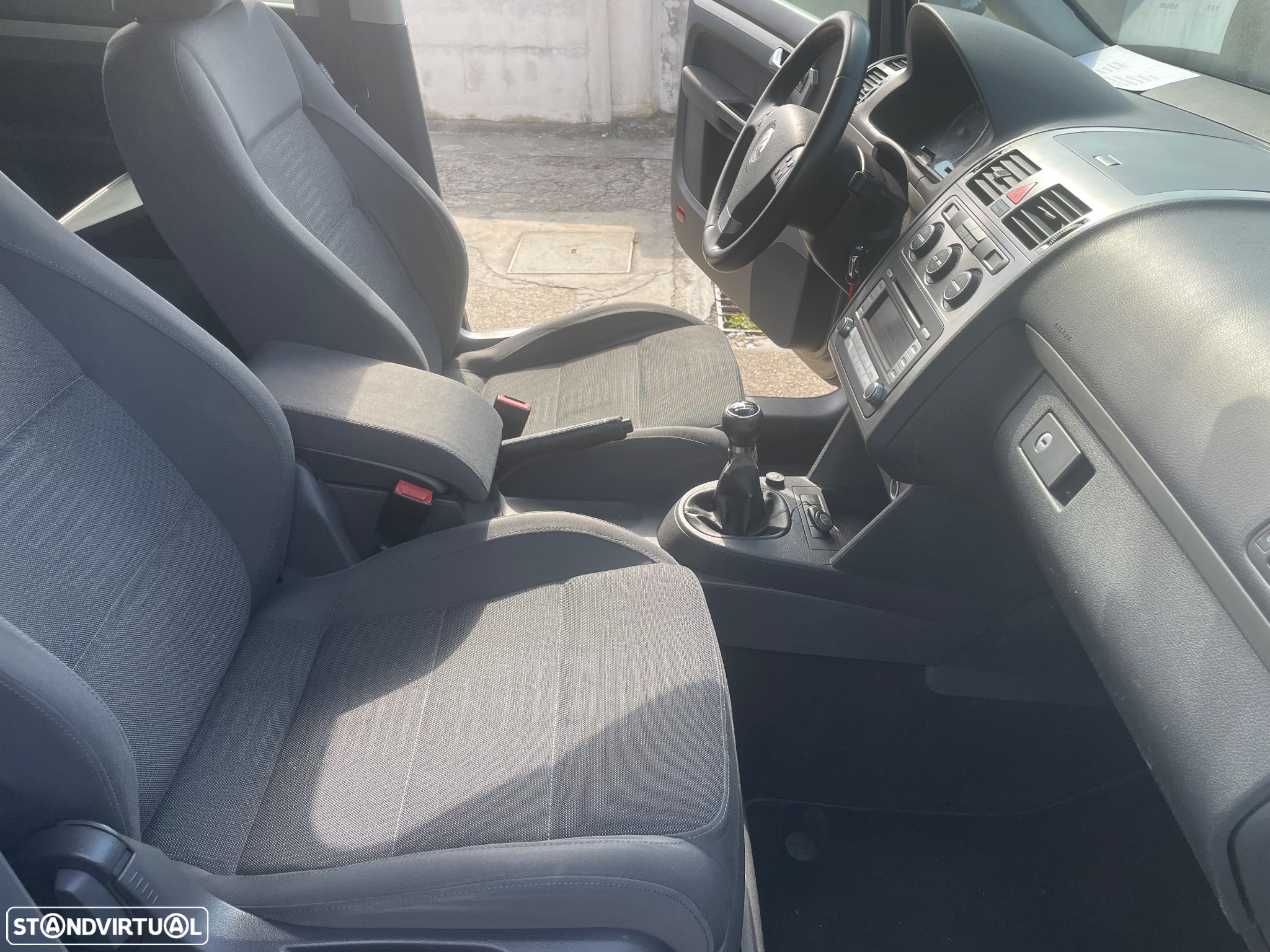 VW Touran - 10