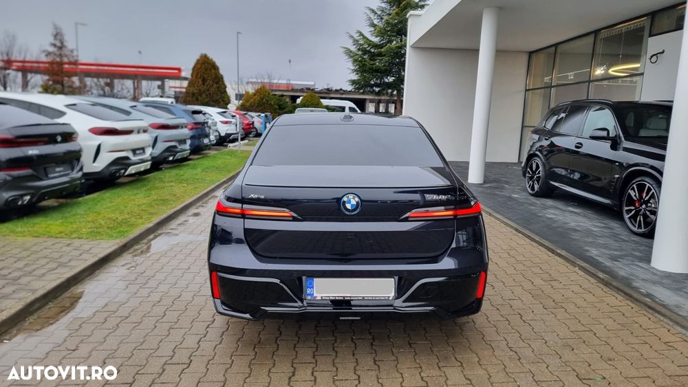 BMW Seria 7 - 5
