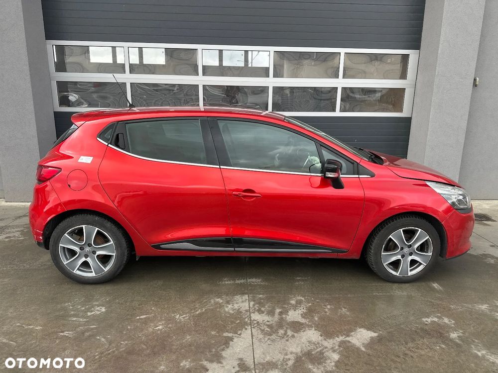 Renault Clio 0.9 TCe Techno Feel - 1