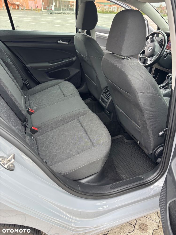 Volkswagen Golf VIII 1.0 TSI Life - 12