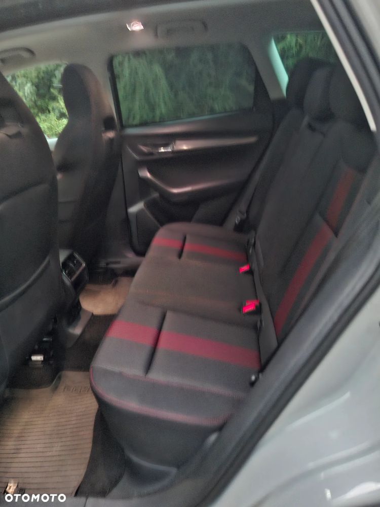 Skoda Karoq 2.0 TDI SCR 4x4 Style DSG - 5
