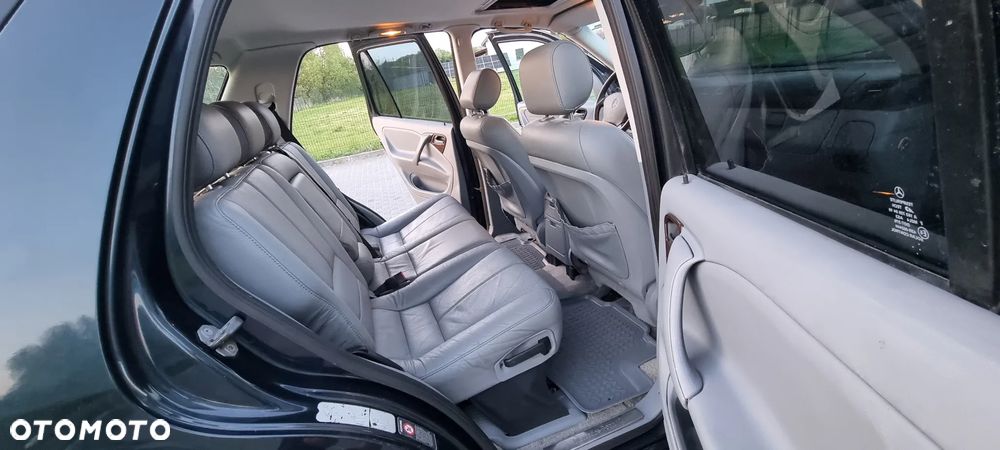 Mercedes-Benz ML - 22