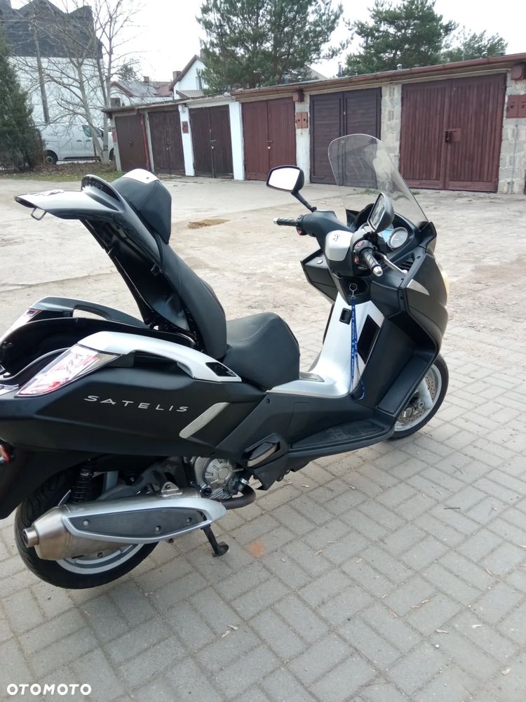 Peugeot Satelis - 3