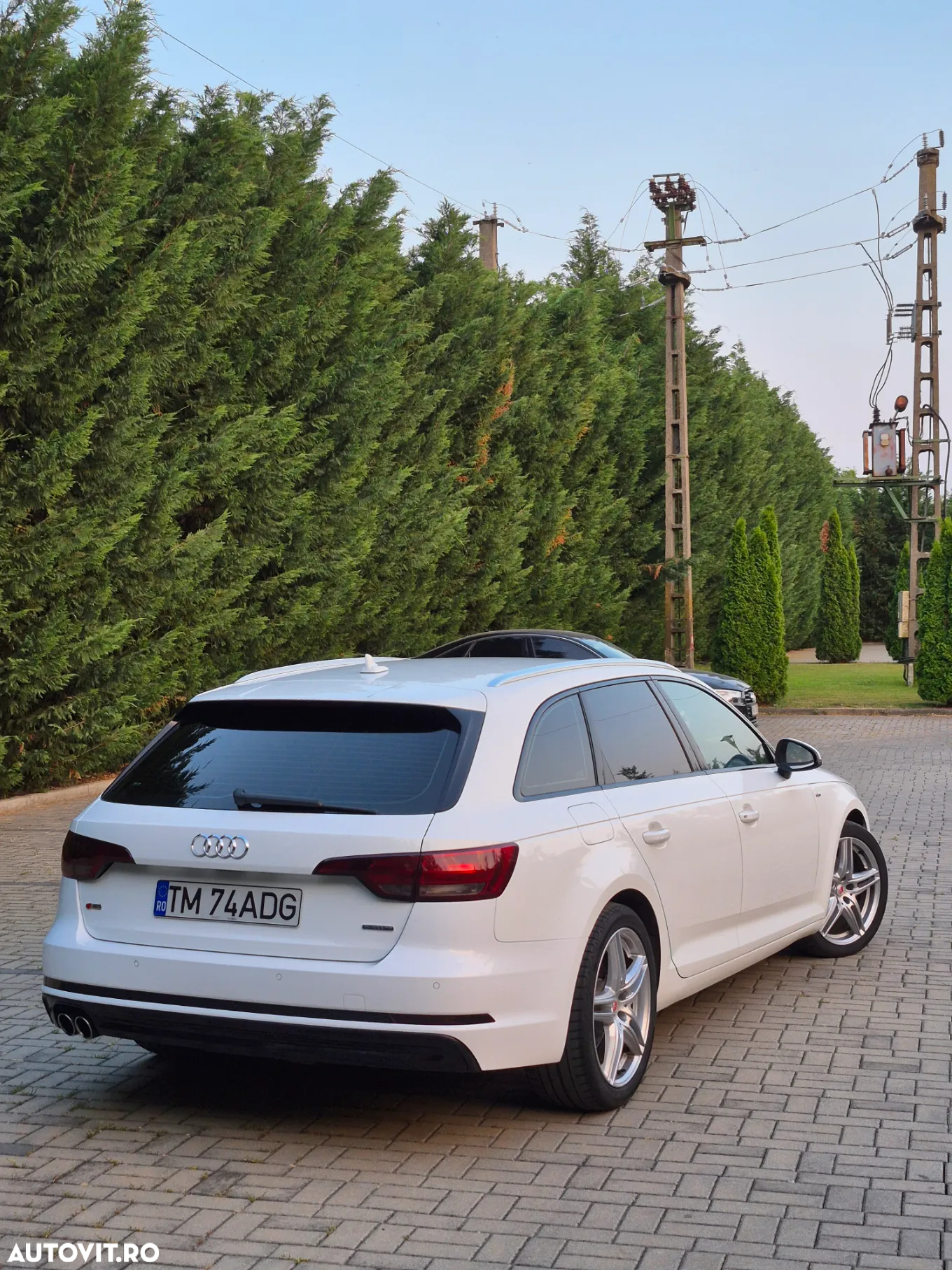 Audi A4 Avant 2.0 TDI quattro S tronic Sport - 6