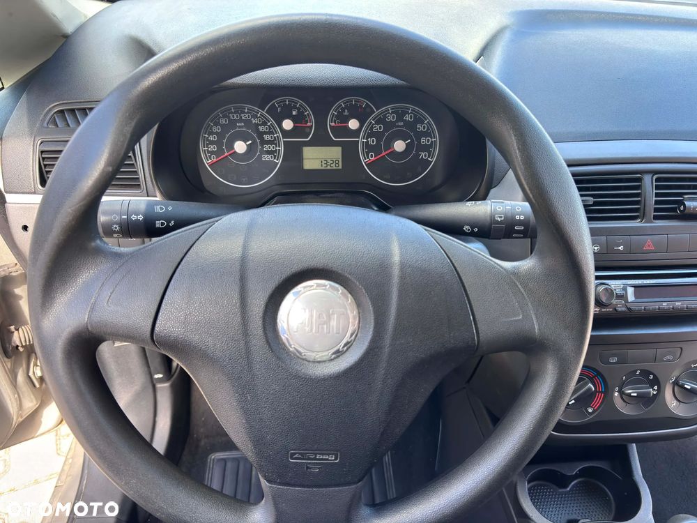 Fiat Grande Punto 1.4 8V Active - 10