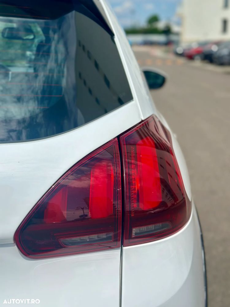 Peugeot 2008 - 29