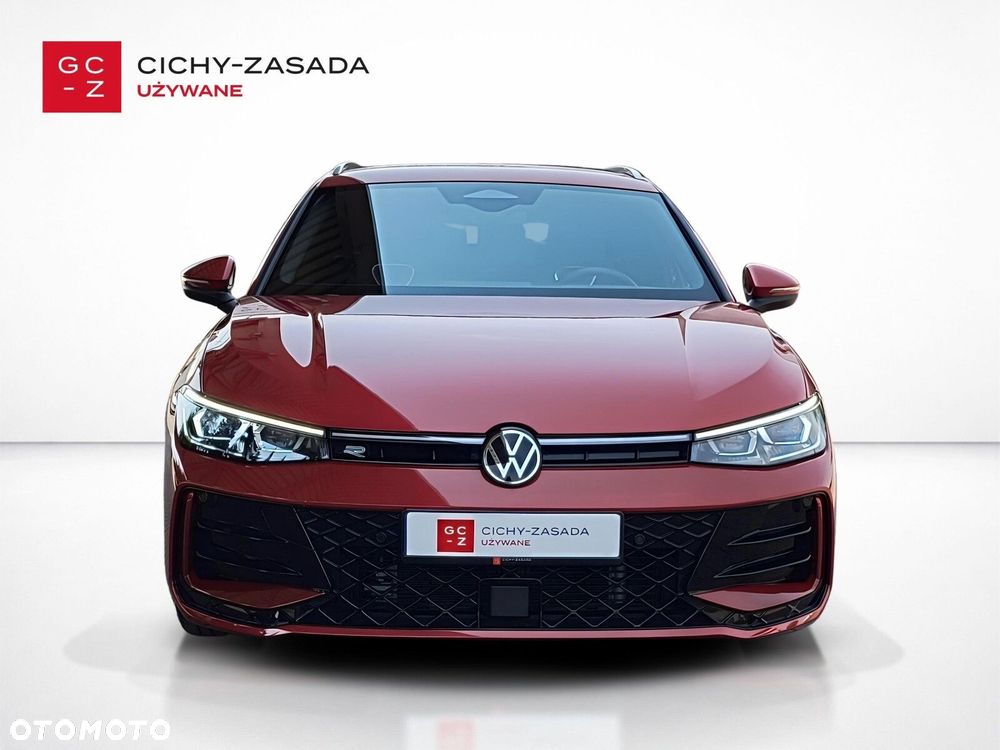 Volkswagen Passat Variant 2.0 TDI SCR R-Line DSG - 8