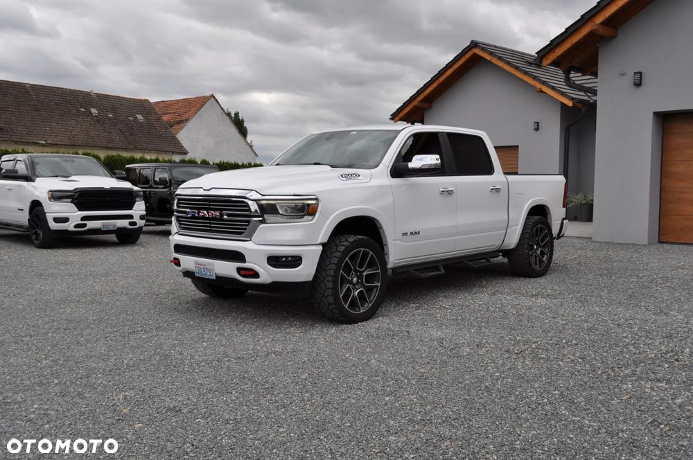 RAM 1500 5.7 Crew Cab Laramie - 14