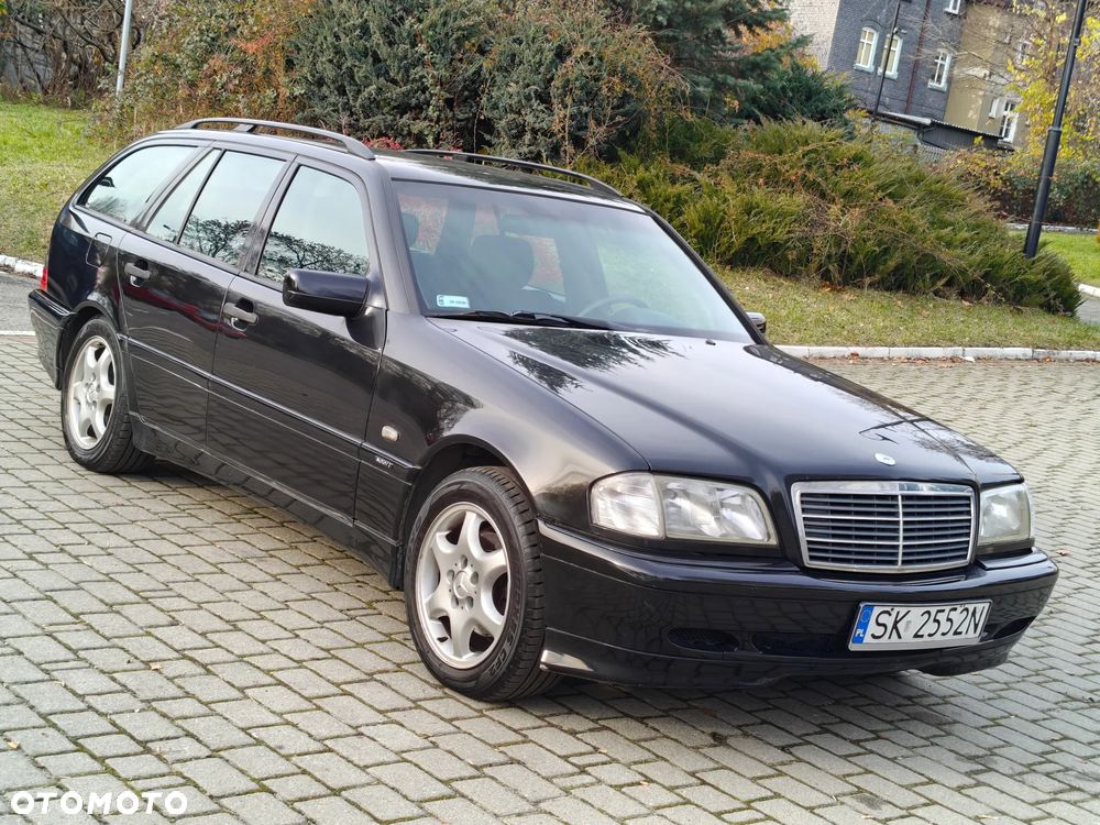 Mercedes-Benz Klasa C - 19
