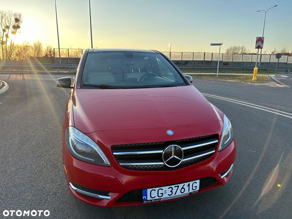 Mercedes-Benz Klasa B 250 (BlueEFFICIENCY) 7G-DCT - 8