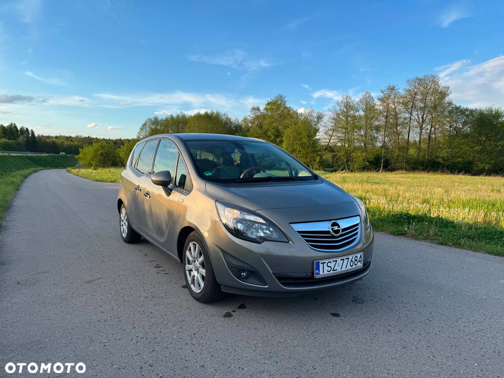 Opel Meriva 1.7 CDTI Cosmo - 9