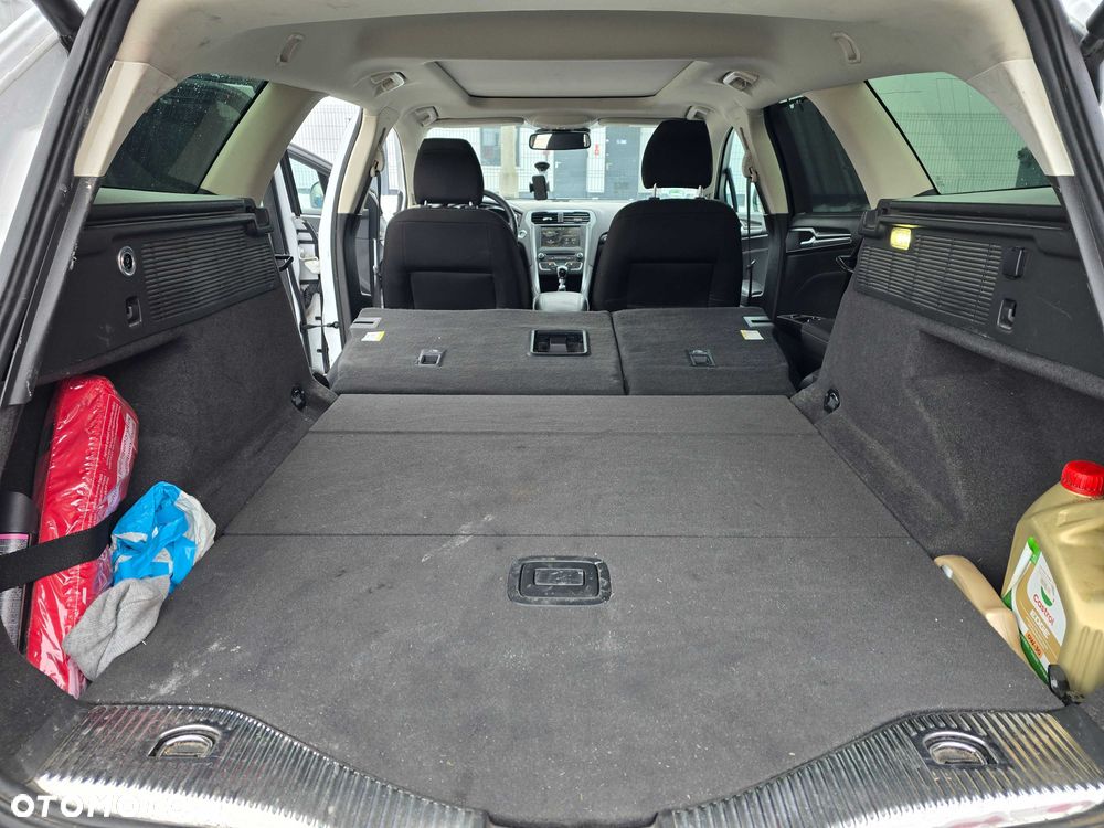 Ford Mondeo - 8