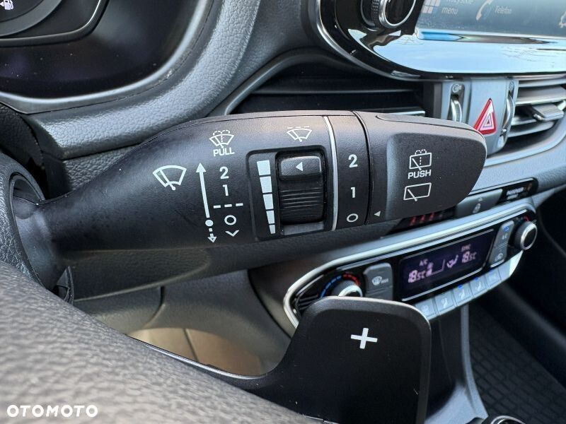 Hyundai i30 1.5 T-GDI 48V Smart DCT - 30