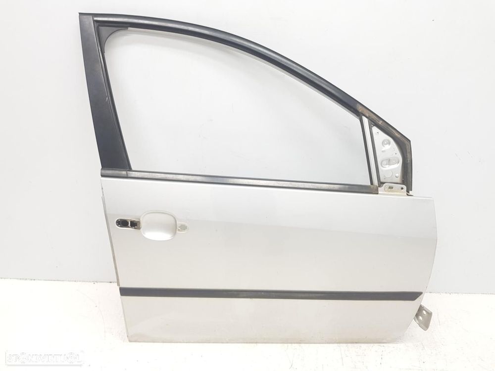 PORTA FRENTE DIREITA FORD FIESTA CBK - 1