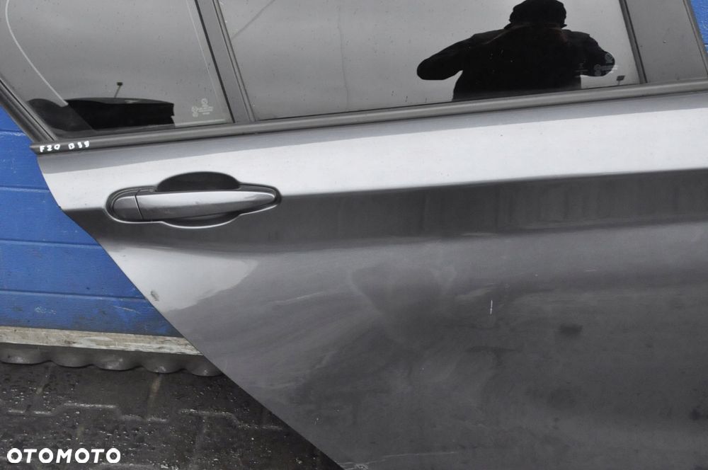 BMW 1 F20 DRZWI PRAWY TYŁ TYLNE B39 - 2