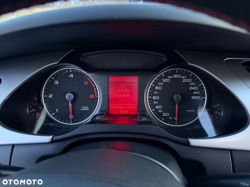 Audi A4 Avant 2.0 TDI - 10