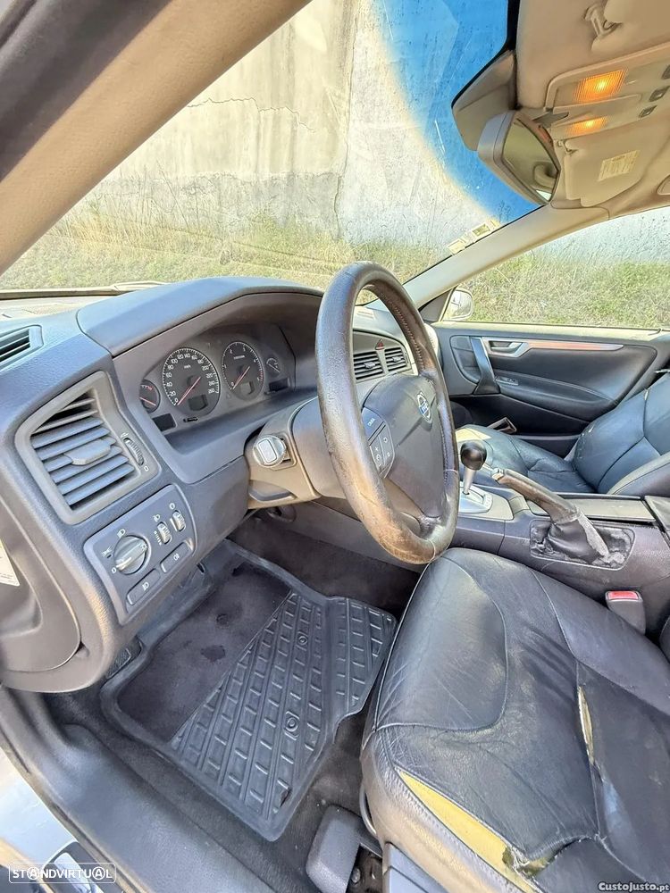 Volvo S60 2.4 D5 - 14