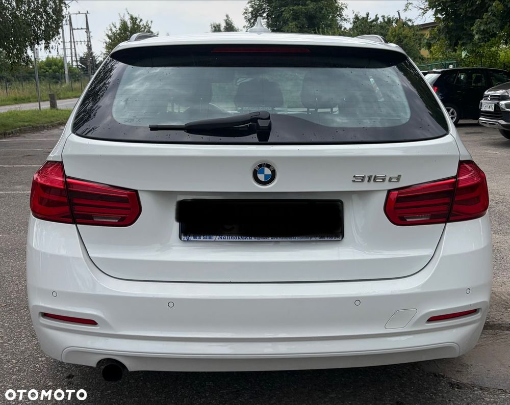 BMW Seria 3 316d - 13