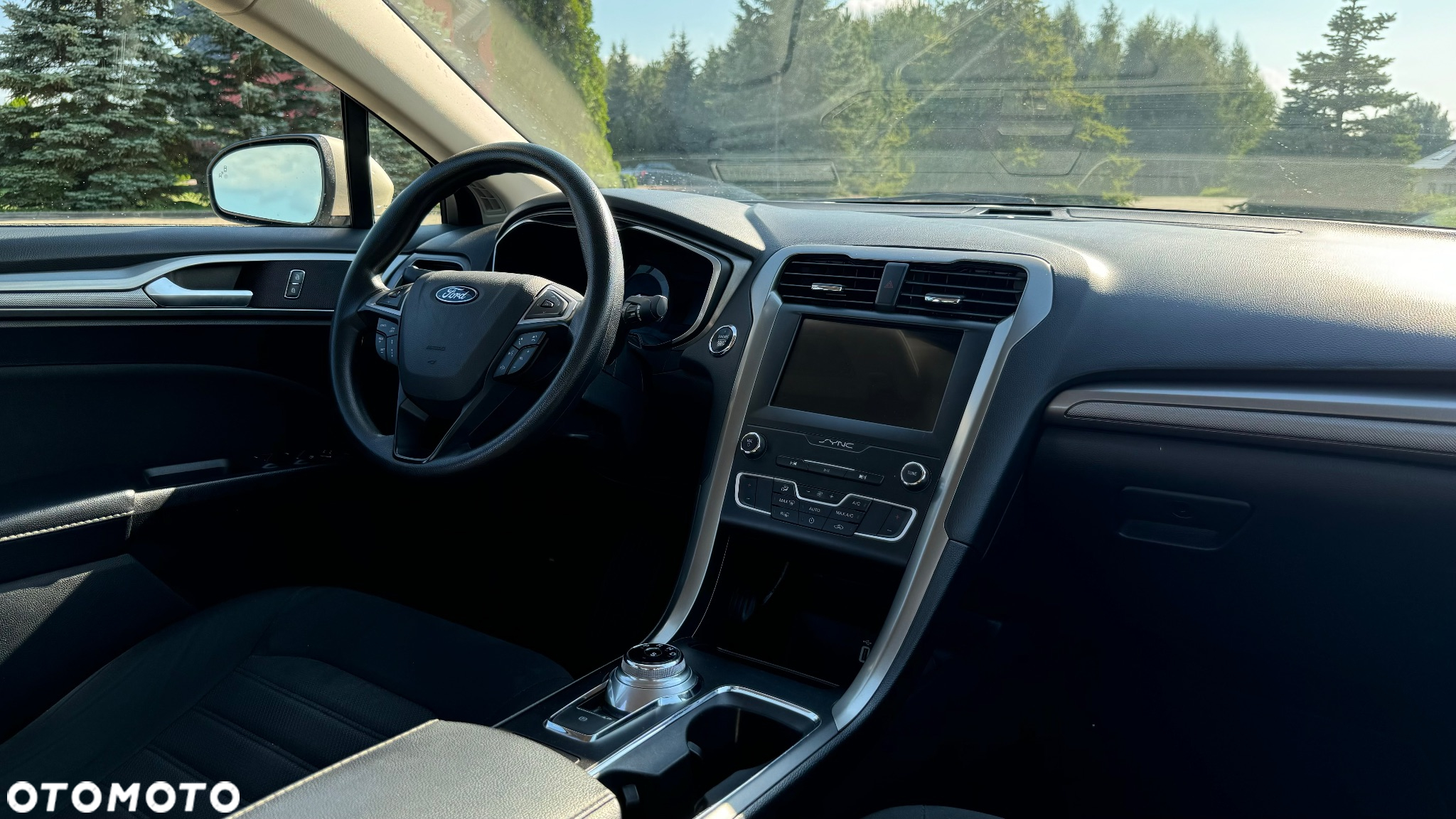 Ford Fusion - 12