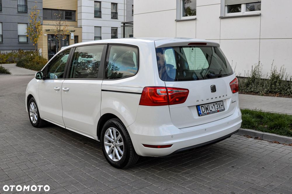 Seat Alhambra 2012 photo 3