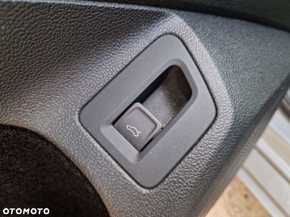 Volkswagen Passat Variant - 16